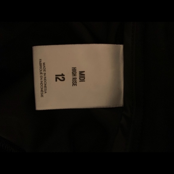 Black Express Velour Shorts - Picture 4 of 4